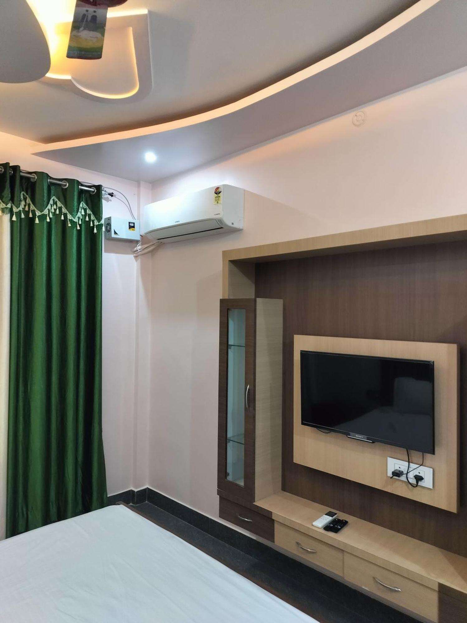 ורנאסי Shree Nanda Guest House מראה חיצוני תמונה