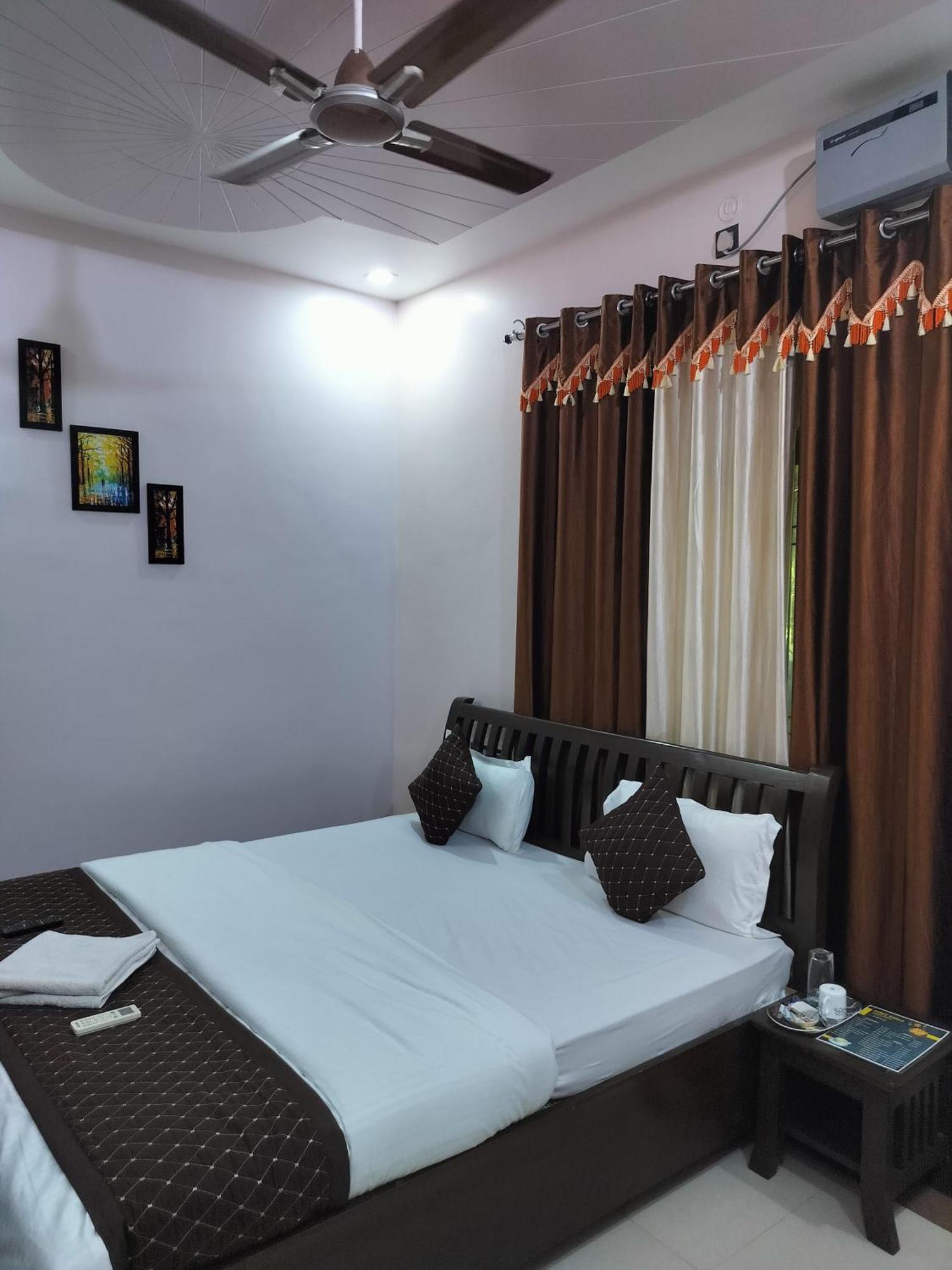 ורנאסי Shree Nanda Guest House מראה חיצוני תמונה